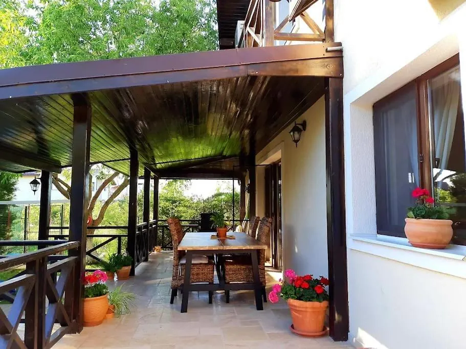 Green Garden Deluxe Villa By Therme Ostratu